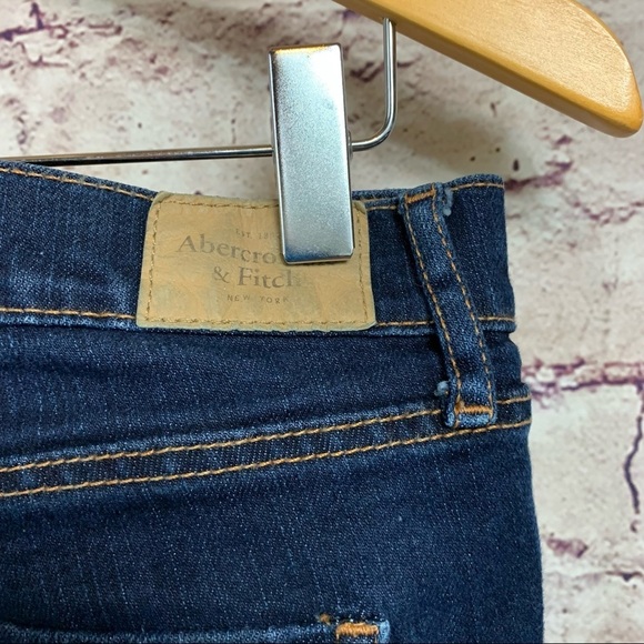 Abercrombie & Fitch Erin Stretch Dark Wash Straight Leg Jeans - Picture 3 of 9